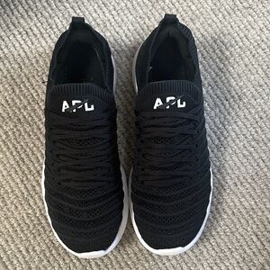 APL Women's Black and White Athletic Shoes